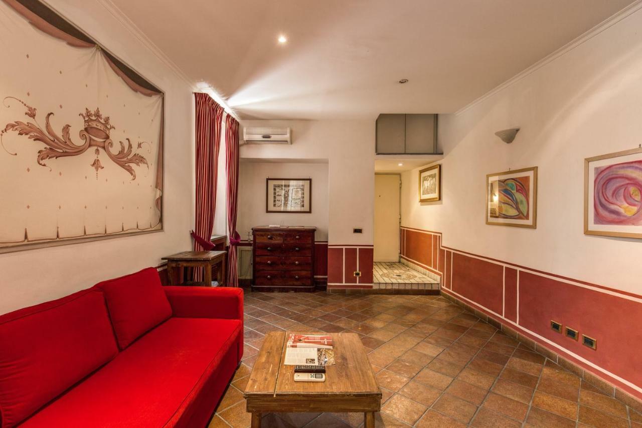 Lovely Flat By The Trevi Fountain Roma Exterior foto