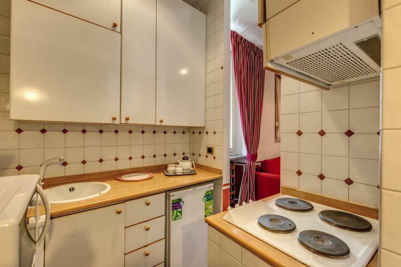 Lovely Flat By The Trevi Fountain Roma Exterior foto